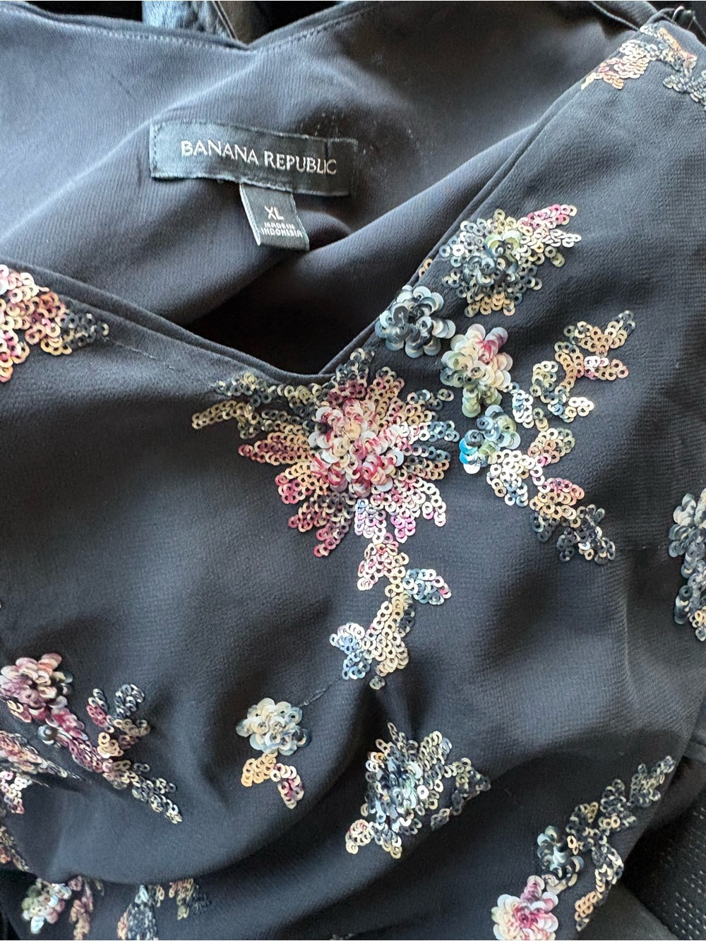 Banana Republic Navy Floral Sequin V-Neck Blouse